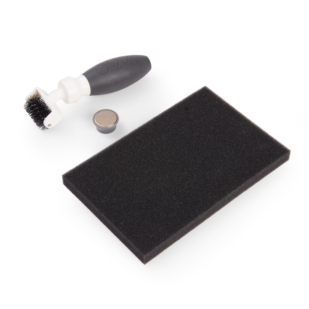 Sizzix Accessory - Die Brush w/Magnetic Pickup Tool – Sizzix.com