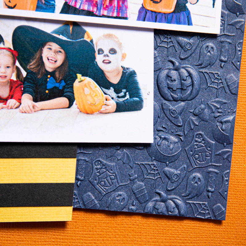 Sizzix 3-D Textured Impressions Embossing Folder - Halloween