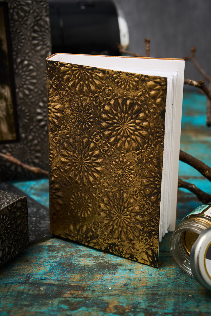 激レア 3冊セットTISSUE Magazine Sizzix 3-D Texture Fades Embossing Folder - Kaleidoscope Large/A5