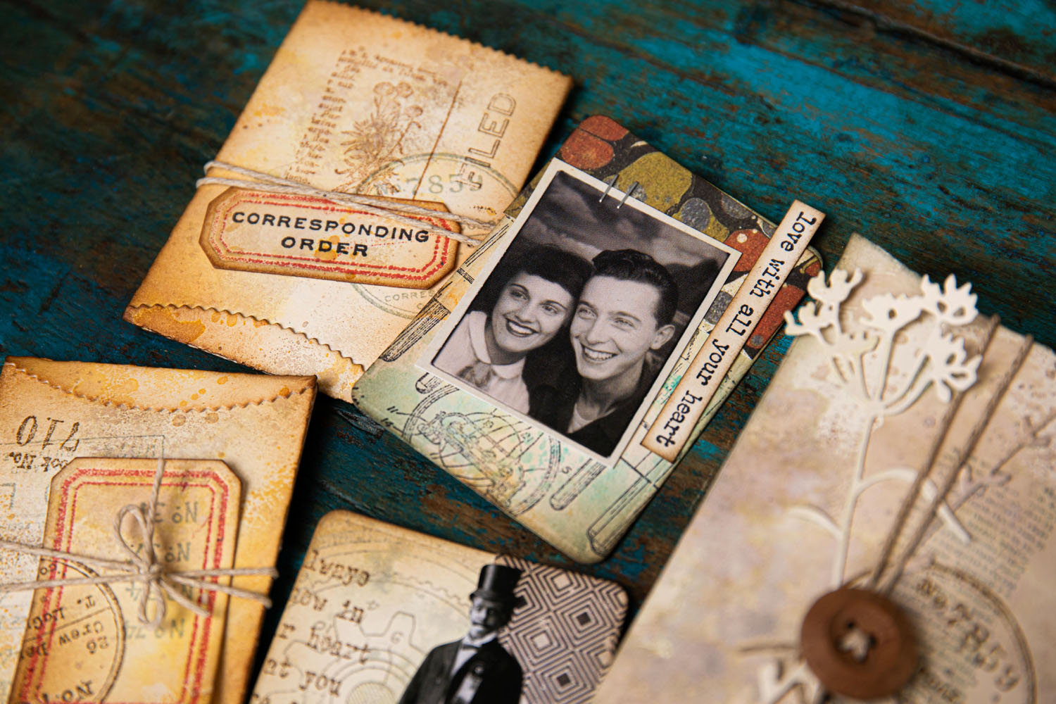Sizzix Thinlits Die Set - Doodle Art #2, 664432 by: Tim Holtz Sizzix Thinlits Die Set - Doodle Art #2, 664432 by: Tim Holtz